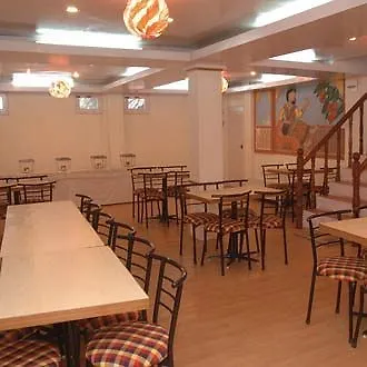 Barowalia Resorts Shimla Hotel